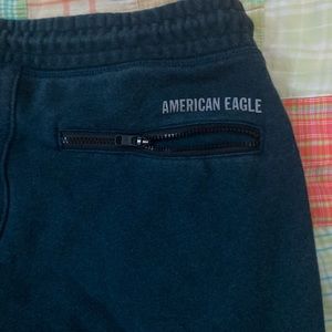 AMERICAN EAGLE CUFFED SWEATPANTS